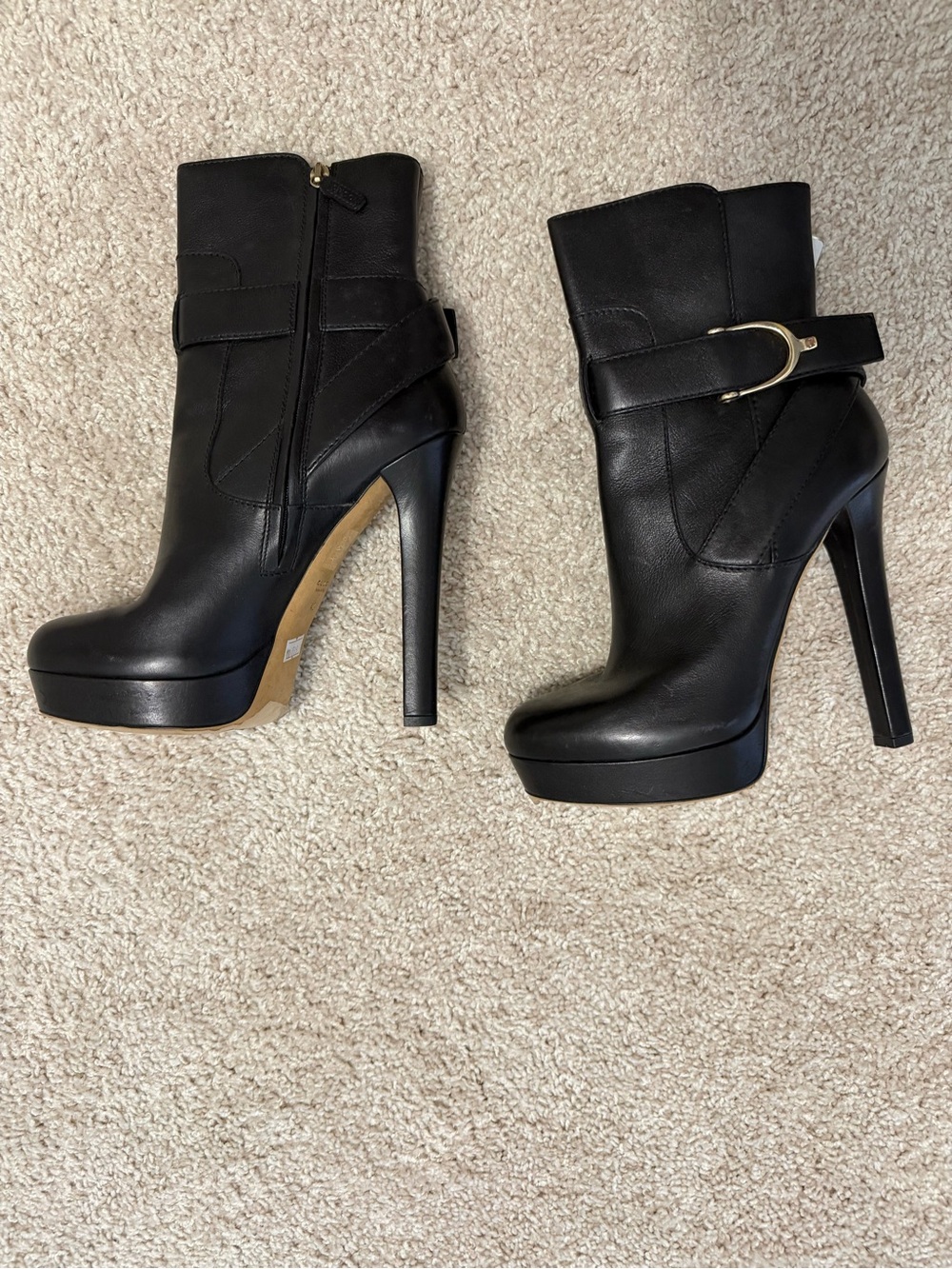 Authentic Gucci Black Leather High Heel Platform Ankle Boots with Buckle